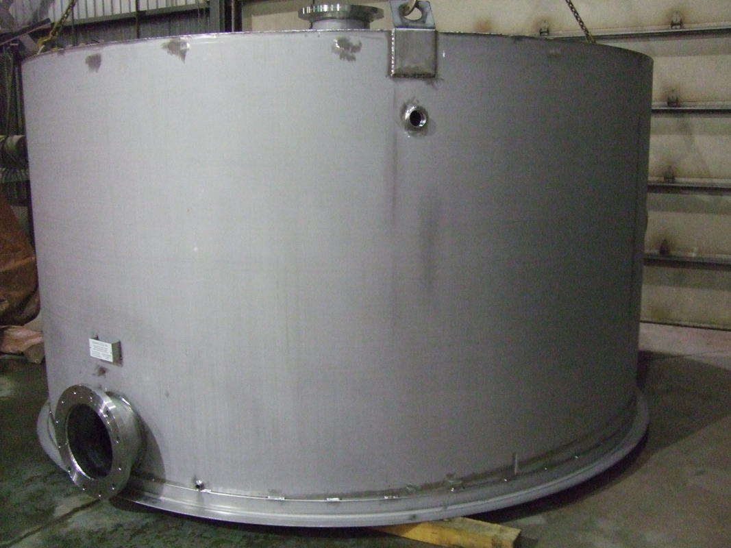 Round tanks